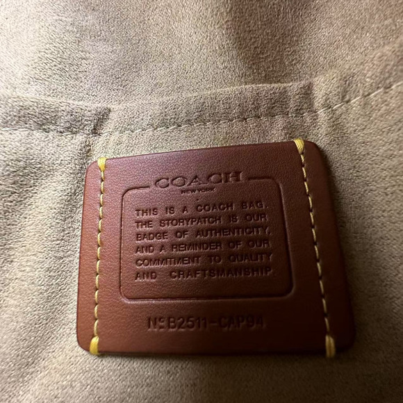 Coach Mini Klare Crossbody Bag With Strawberry Print In Canvas/Chalk CAP94 NWT - Picture 9 of 10